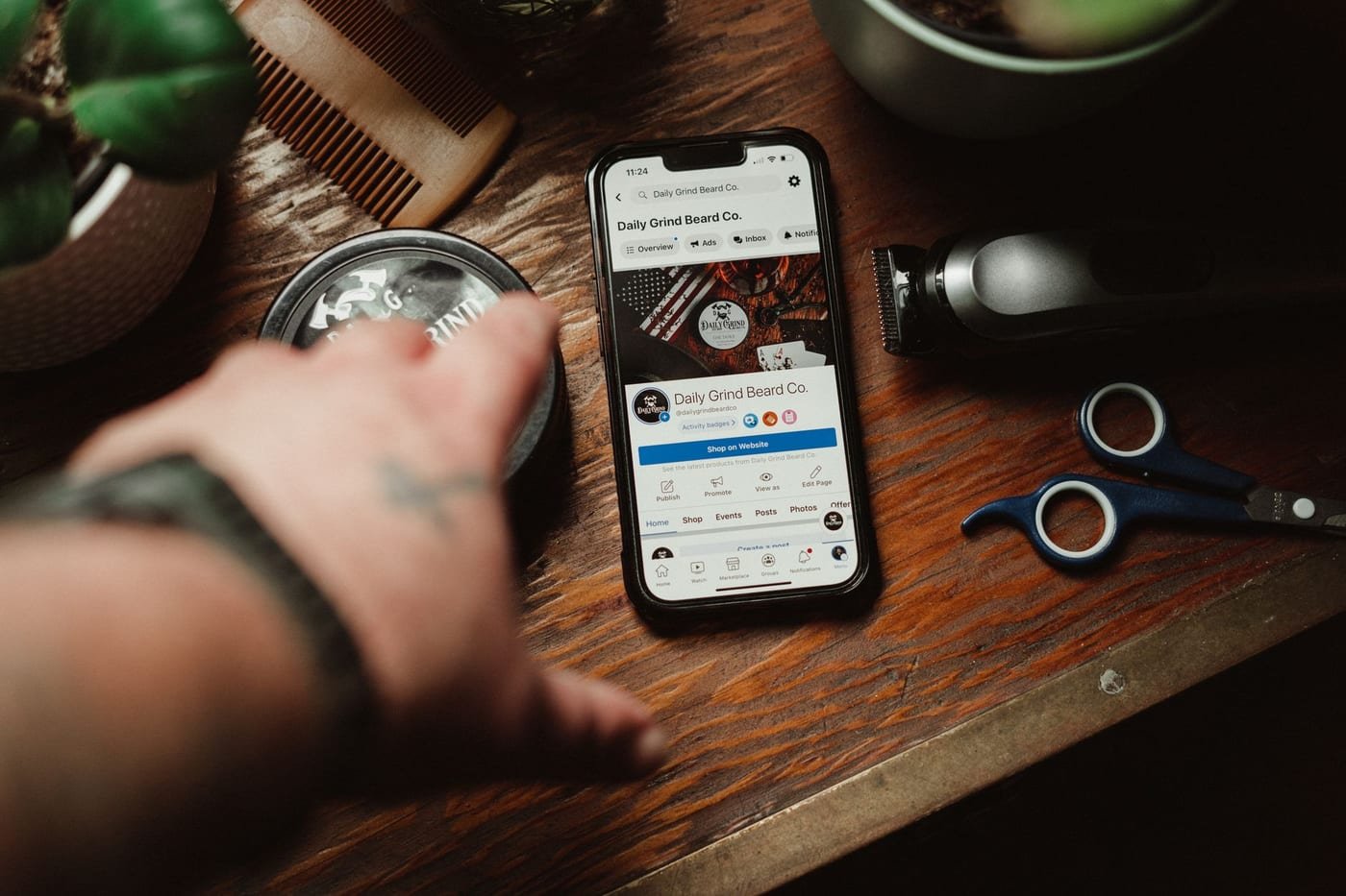 Planning social media content on a phone