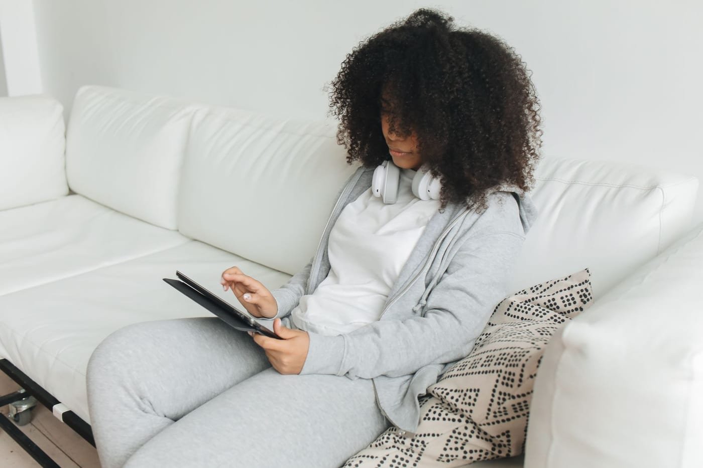 Reading an e-book comfortably at home